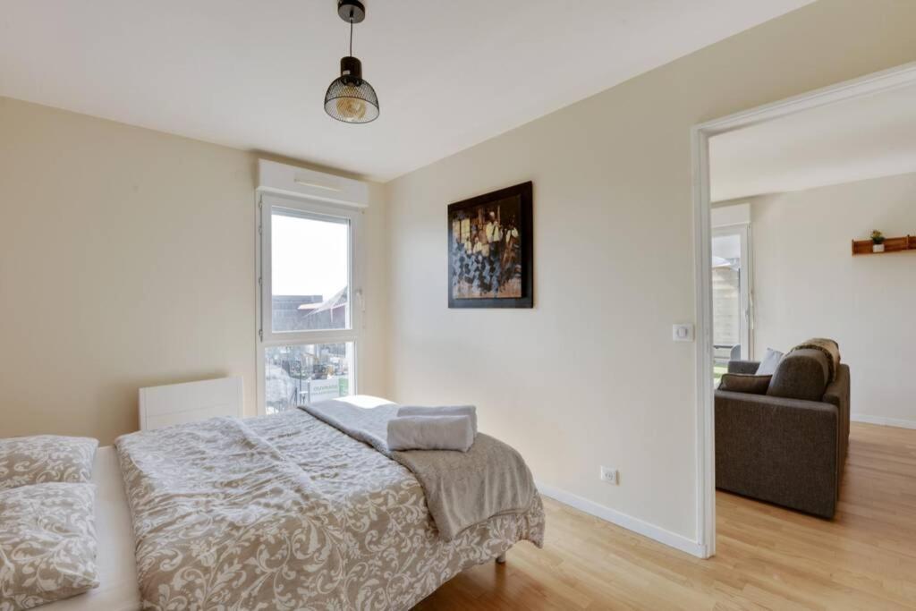 Chic Apart With Great View Of Paris Apartamento Saint-Denis-en-Margeride Exterior foto